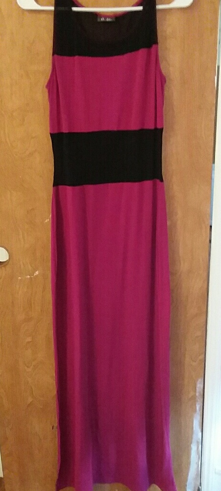Donated! Women's Dress